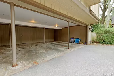 129 Heritage Hills #A, Somers, NY 10589 - Photo 5