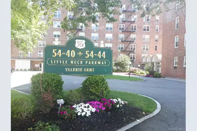 54-40 Little Neck Parkway #4M, Little Neck, NY 11362 - Photo 3