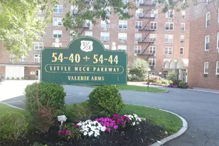 54-40 Little Neck Pkwy, Little Neck, NY 11362 - Photo 3