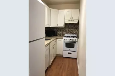 54-40 Little Neck Parkway #4M, Little Neck, NY 11362 - Photo 13