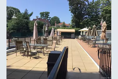 54-40 Little Neck Parkway #4M, Little Neck, NY 11362 - Photo 23