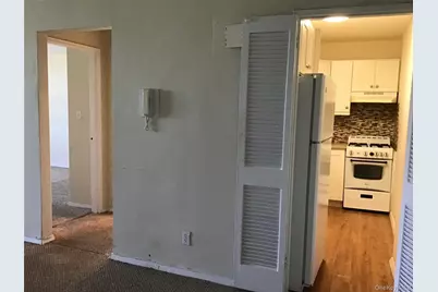 54-40 Little Neck Parkway #4M, Little Neck, NY 11362 - Photo 15