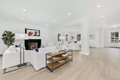 211 Bedford Road, Chappaqua, NY 10514 - Photo 7