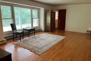 77 Montauk Hwy, Westhampton, NY 11977 - Photo 9