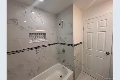 868 Oliver Avenue, Westbury, NY 11590 - Photo 19