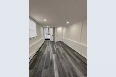 868 Oliver Avenue, Westbury, NY 11590 - Photo 33