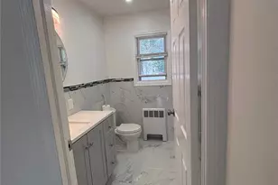 868 Oliver Ave, Westbury, NY 11590 - Photo 15