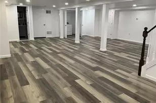 868 Oliver Ave, Westbury, NY 11590 - Photo 37