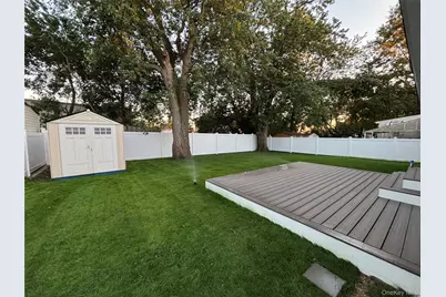 868 Oliver Avenue, Westbury, NY 11590 - Photo 45