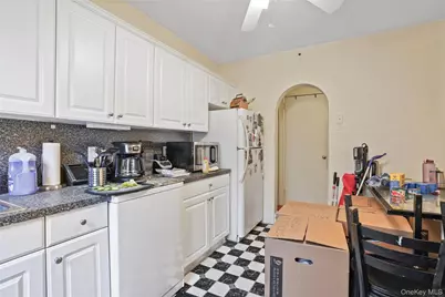 6046 Putnam Avenue, Ridgewood, NY 11385 - Photo 27