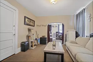 60-46 Putnam Ave, Ridgewood, NY 11385 - Photo 15