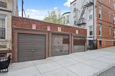 6046 Putnam Avenue, Ridgewood, NY 11385 - Photo 41