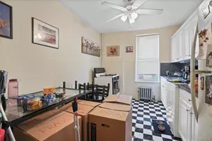 60-46 Putnam Ave, Ridgewood, NY 11385 - Photo 25