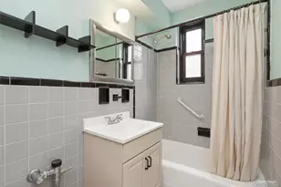 139-15 83 Ave, Briarwood, NY 11435 - Photo 13