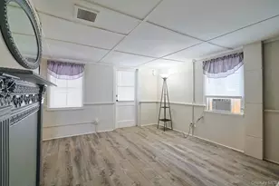 58 Wawayanda Ave, Middletown, NY 10940 - Photo 13