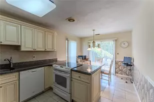 100 Baker Ct, Island Park, NY 11558 - Photo 3