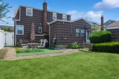 862 Peninsula Boulevard, Woodmere, NY 11598 - Photo 19