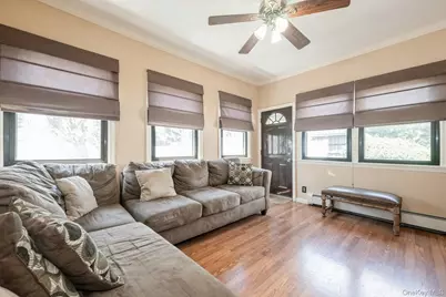 862 Peninsula Boulevard, Woodmere, NY 11598 - Photo 9