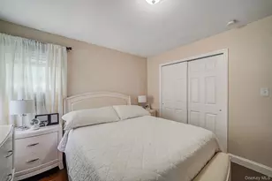 83 Chapel Hill Dr, Brentwood, NY 11717 - Photo 11