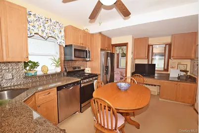 57 Nieman Avenue, Lynbrook, NY 11563 - Photo 5