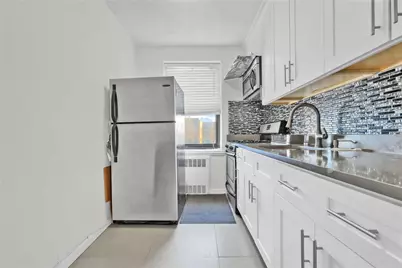 139-09 28th Road #6F, Flushing, NY 11354 - Photo 9