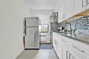 139-09 28th Rd, Flushing, NY 11354 - Photo 9