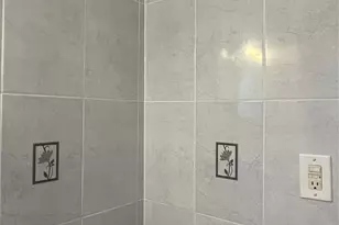 90-32 153 Ave, Howard Beach, NY 11414 - Photo 11