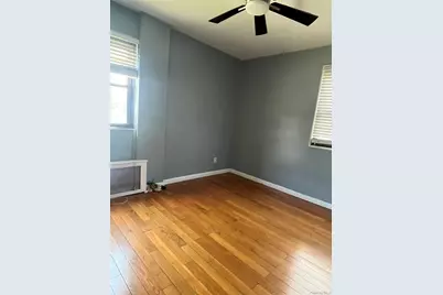 90-32 153 Avenue #0029, Howard Beach, NY 11414 - Photo 9