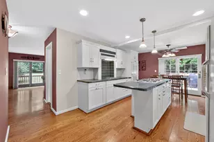 38 Van Buren St, Pearl River, NY 10965 - Photo 5