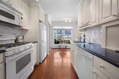 100 Baker Court #36, Island Park, NY 11558 - Photo 13