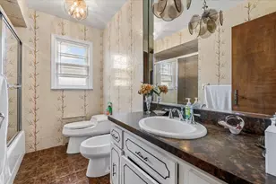 227 Randall Ave, Lawrence, NY 11559 - Photo 23