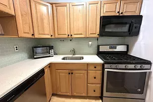 100 Diplomat Dr, Mount Kisco, NY 10549 - Photo 3