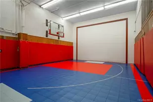 100 Diplomat Dr, Mount Kisco, NY 10549 - Photo 25