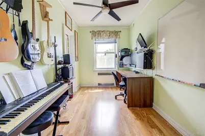 118-11 84th Avenue #415, Kew Gardens, NY 11415 - Photo 23