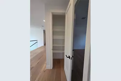 65 Page Lane, Westbury, NY 11590 - Photo 19