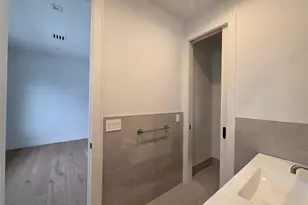 65 Page Ln, Westbury, NY 11590 - Photo 25