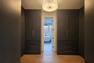 65 Page Ln, Westbury, NY 11590 - Photo 15