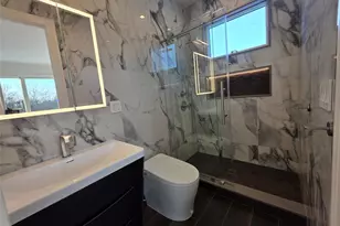 65 Page Ln, Westbury, NY 11590 - Photo 21