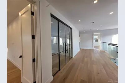 65 Page Lane, Westbury, NY 11590 - Photo 29