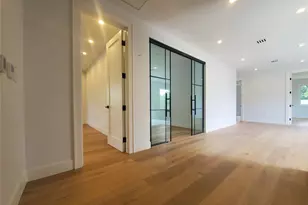 65 Page Ln, Westbury, NY 11590 - Photo 31