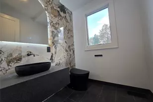 65 Page Ln, Westbury, NY 11590 - Photo 17