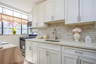 1774 Pitman Ave, Bronx, NY 10466 - Photo 11