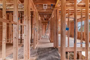 130 E Carmans Rd, Farmingdale, NY 11735 - Photo 13