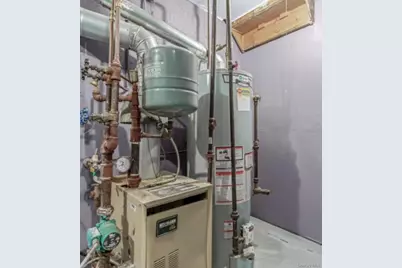 1087 Blake Avenue, Brooklyn, NY 11208 - Photo 19