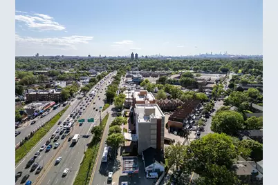 18331 Horace Harding Expressway, Fresh Meadows, NY 11365 - Photo 41