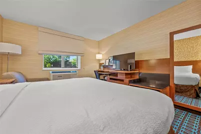 18331 Horace Harding Expressway, Fresh Meadows, NY 11365 - Photo 13