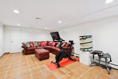 328 W Ivy Hill Road, Woodmere, NY 11598 - Photo 27