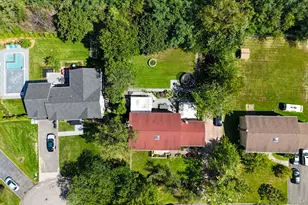 26 Birchdale Ln, Port Washington, NY 11050 - Photo 3