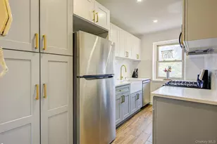 144-60 Gravett Rd, Flushing, NY 11367 - Photo 17