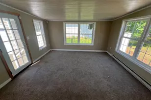 4 Harold St, Port Jervis, NY 12771 - Photo 5